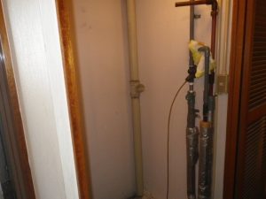 電気温水器取替え工事 施工事例 名古屋市西区 施工前