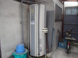三菱電機温水器取替工事（名古屋市南区）施工前