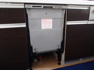 パナソニックビルトイン食洗機新設工事（名古屋市緑区）本体固定