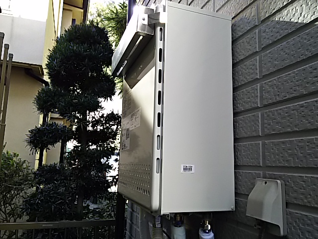 横浜市金沢区で湯はりのできなくなった給湯器をノーリツGT-2050SAWX-2BLに取替工事