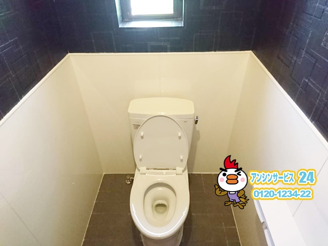 名古屋市守山区店舗トイレ改修工事（TOTOピュアレストQR）