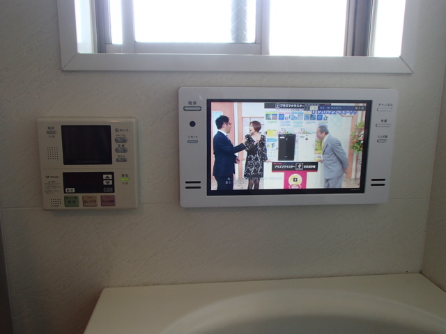 浴室テレビ【工事費込】浴室テレビ リンナイ DS-501 5V型 ワンセグ 