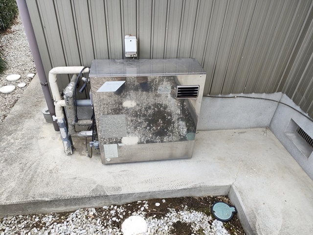 石油給湯器 – 名古屋市の給湯機器とキッチン・浴室・トイレリフォーム