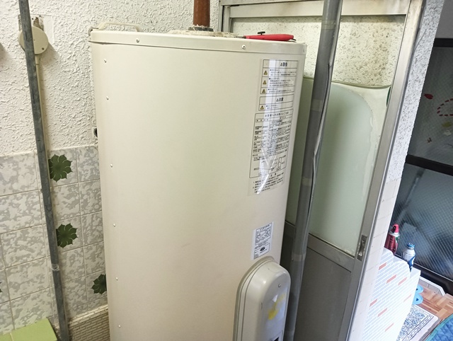 電気温水器 – 名古屋市の給湯機器とキッチン・浴室・トイレリフォーム